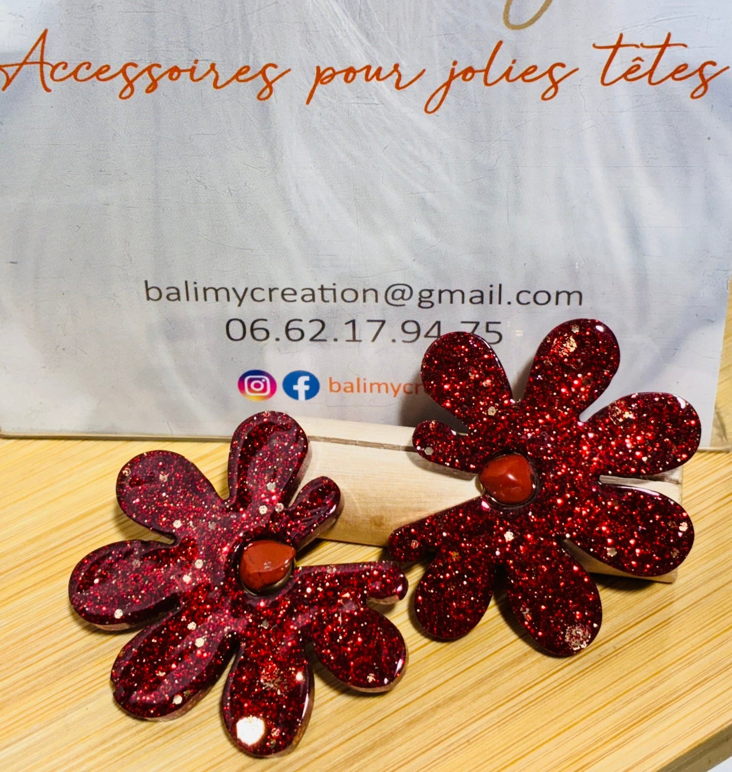 Boucles d'oreilles résine et pierres naturelles