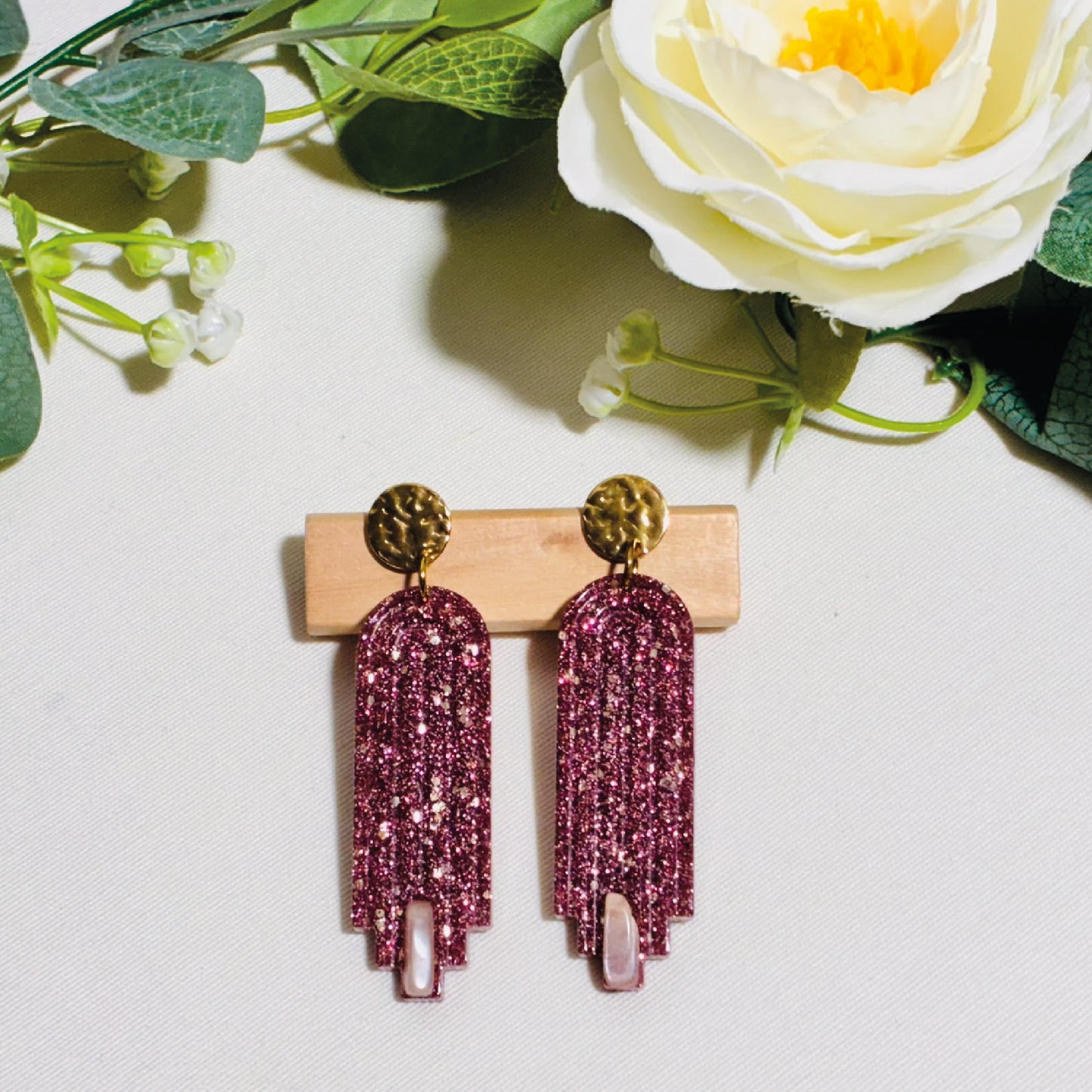 Boucles d'oreilles art déco prune