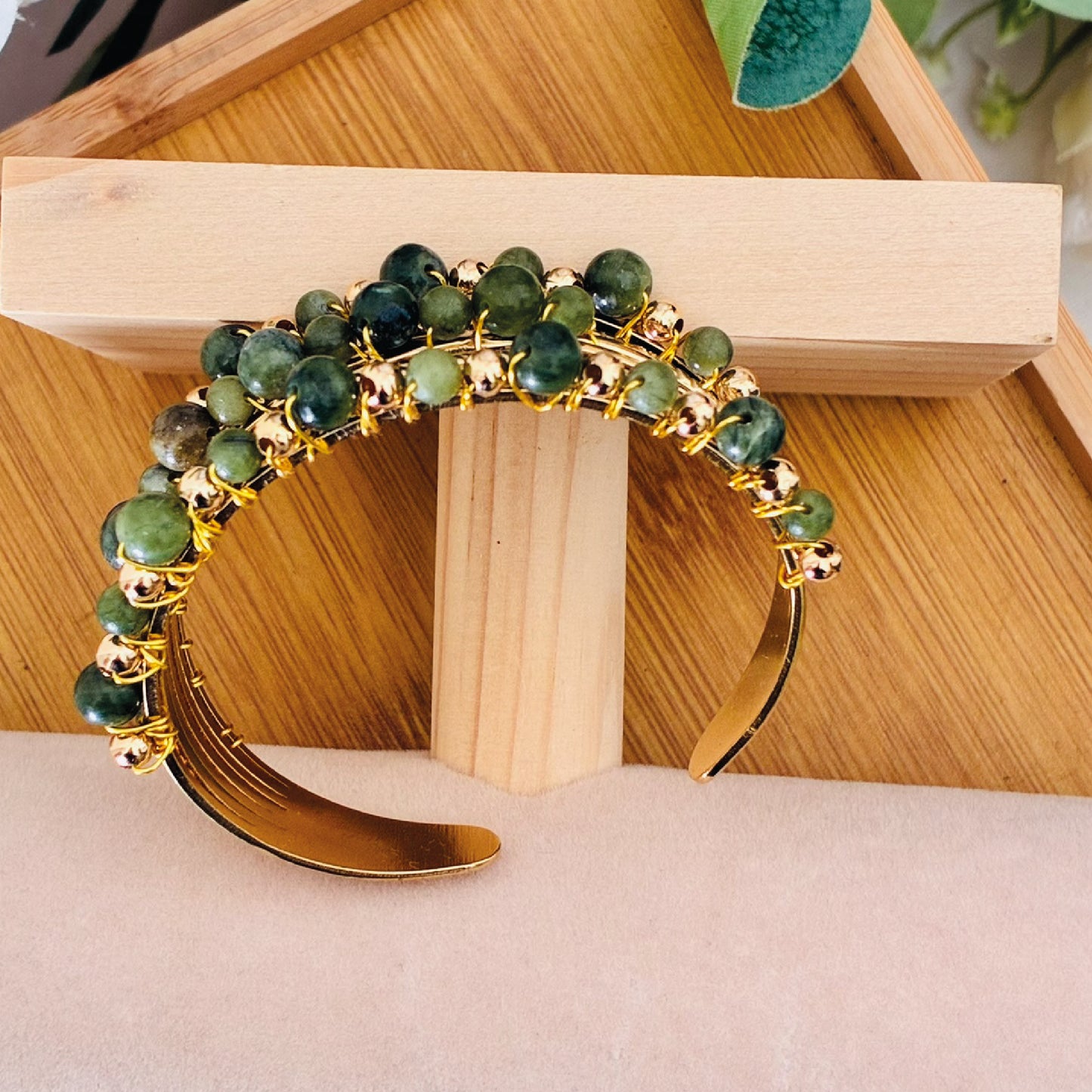 Jonc multi-rangs doré vert