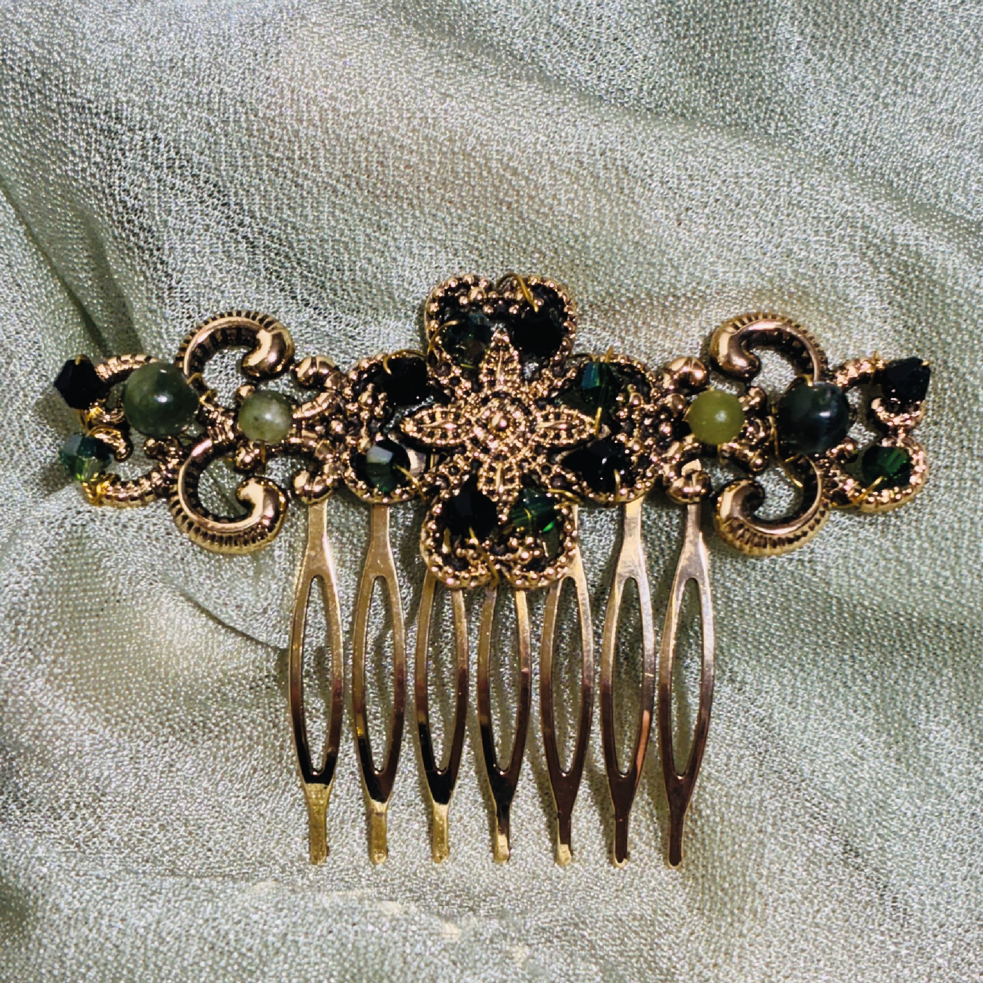 Peigne_ancien_jade_de_thailande