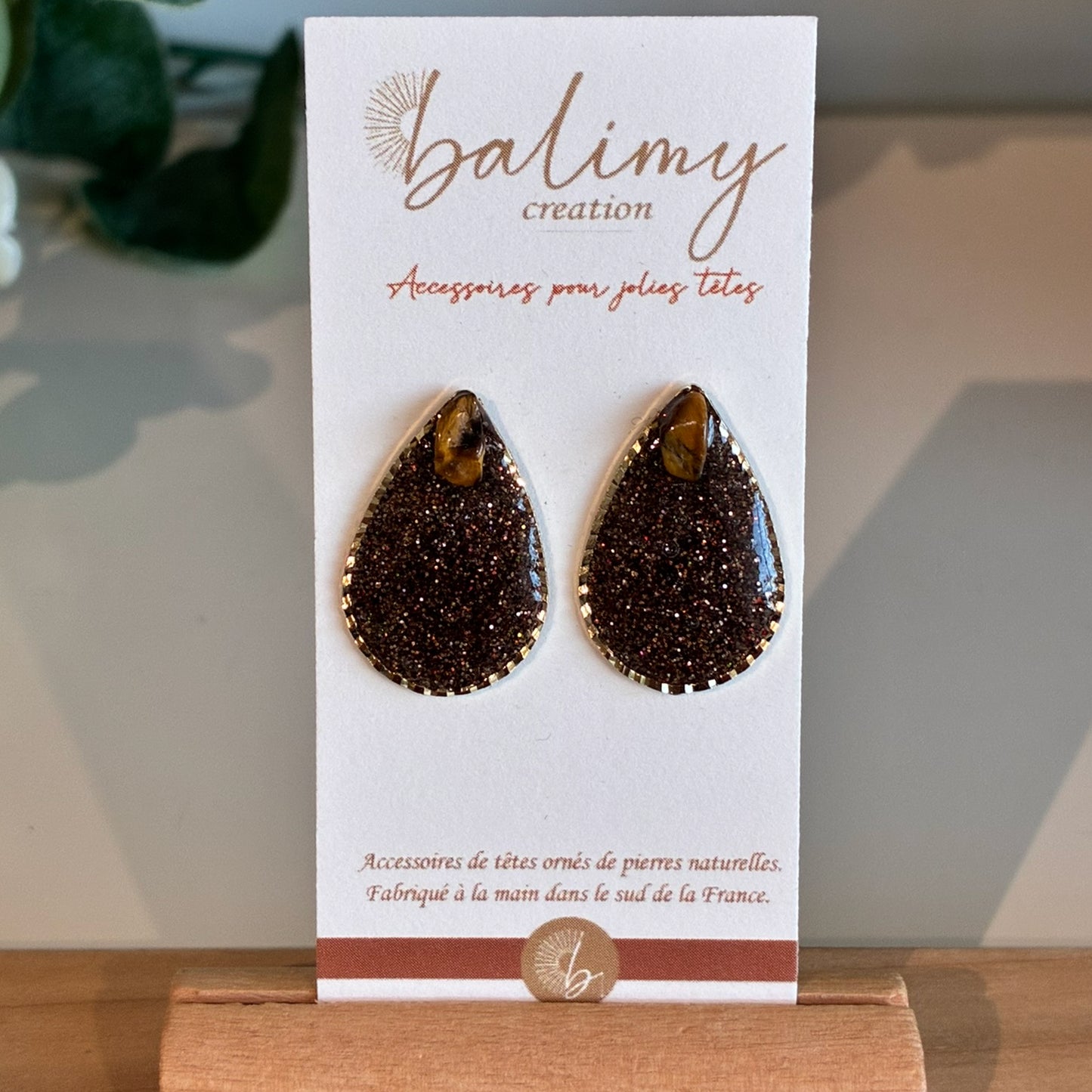 Boucles goutte or et marron