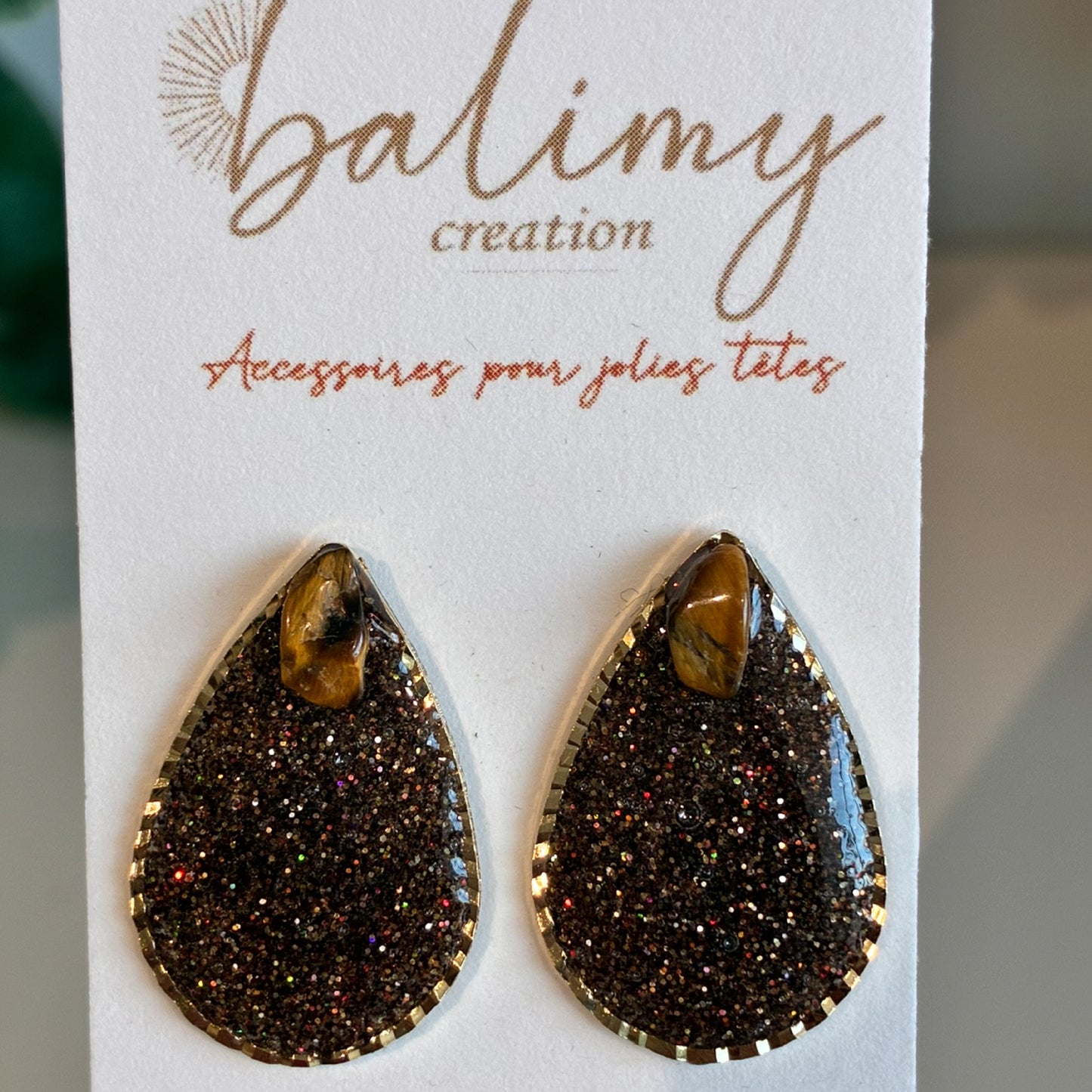 Boucles goutte or et marron
